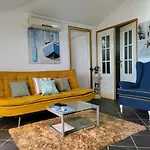 Attic Bay Appartement