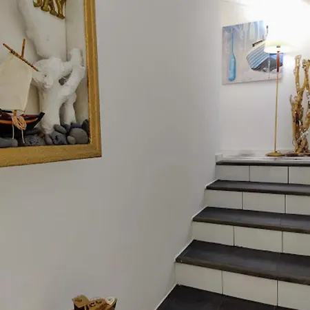 Attic Bay Apartment