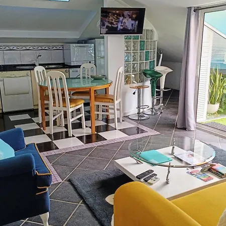 Attic Bay Câmara de Lobos