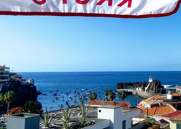 Attic Bay * Camara de Lobos
