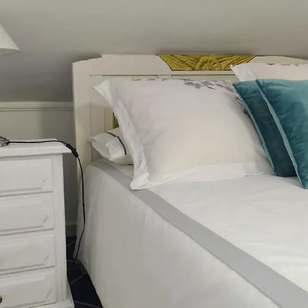 Attic Bay - Cozy With Sea View *