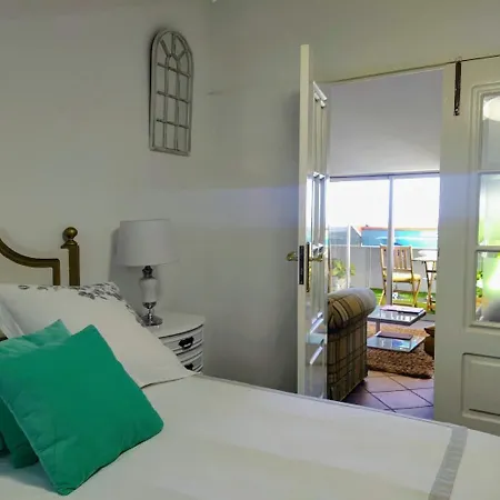 Attic Bay Câmara de Lobos