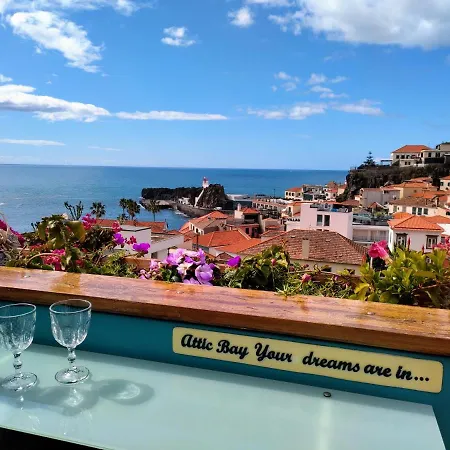 Attic Bay - Cozy With Sea View Apartmán Câmara de Lobos