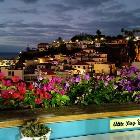 Apartmán Attic Bay - Cozy With Sea View Câmara de Lobos