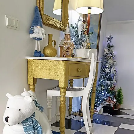 Attic Bay - Cozy With Sea View