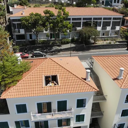 Attic Bay Câmara de Lobos