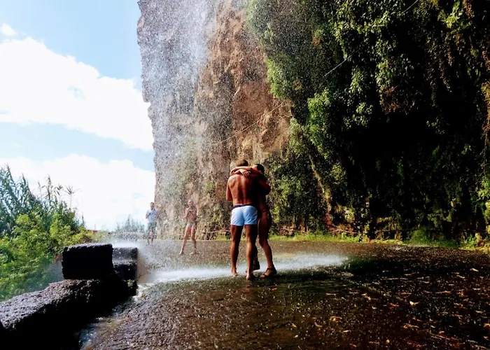 Attic Bay Апартаменты Камара-де-Лобуш