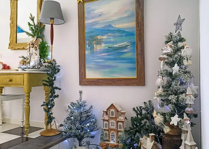 Apartment Attic Bay *