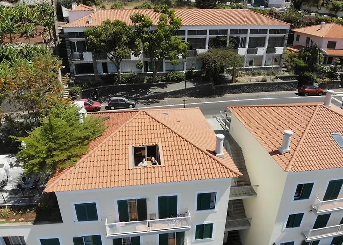 Attic Bay Câmara de Lobos